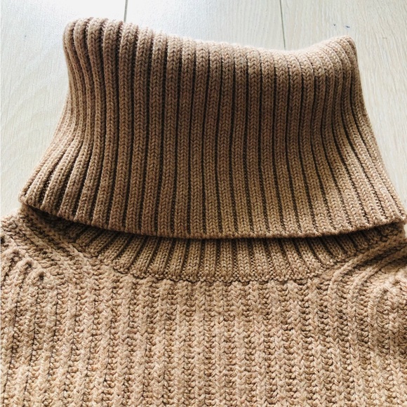Aritzia Babaton Guell Sweater 100% Merino Wool in Heather Gold Camel Size S - Picture 4 of 11